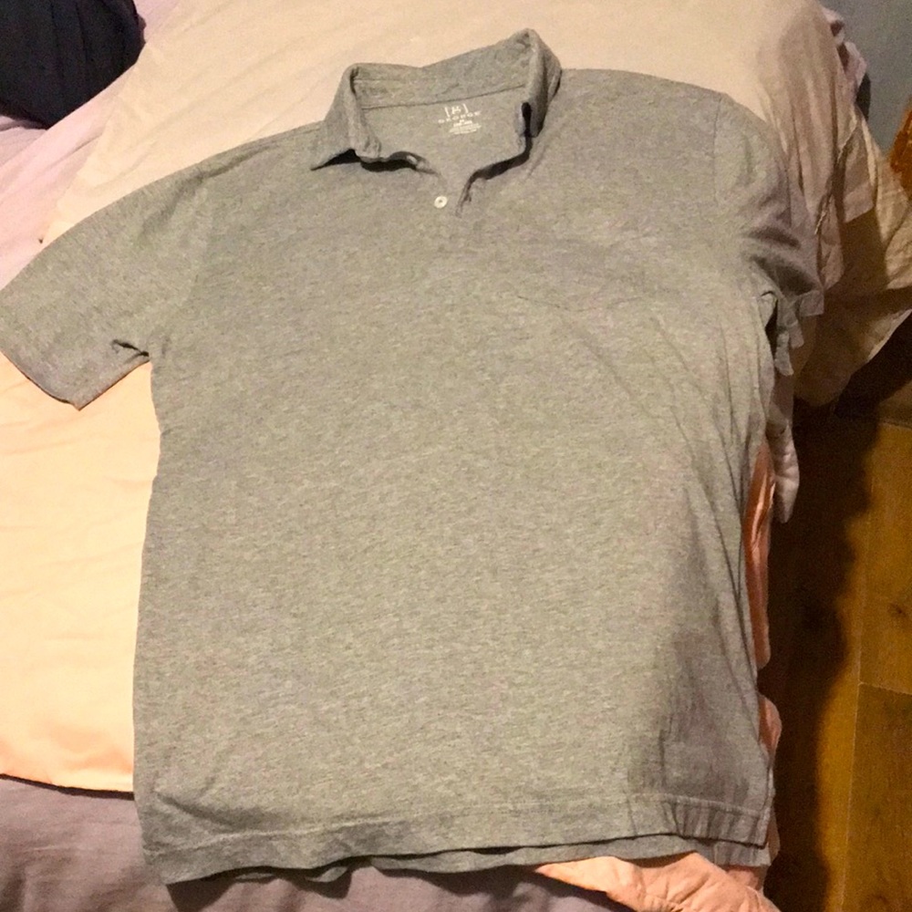 Gray polo good condition